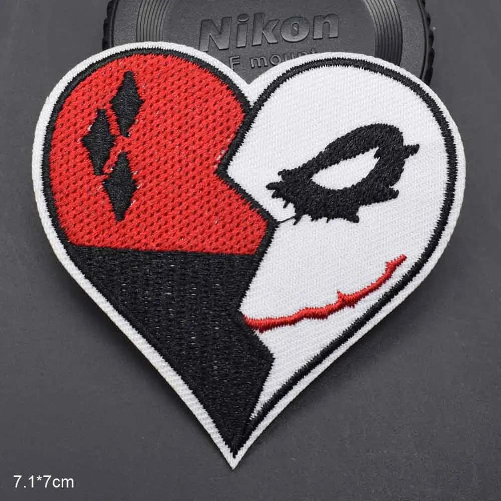 Forme de coeur effrayant Halloween Joker Clown comédie fer sur tissu brodé vêtements Patch pour vête