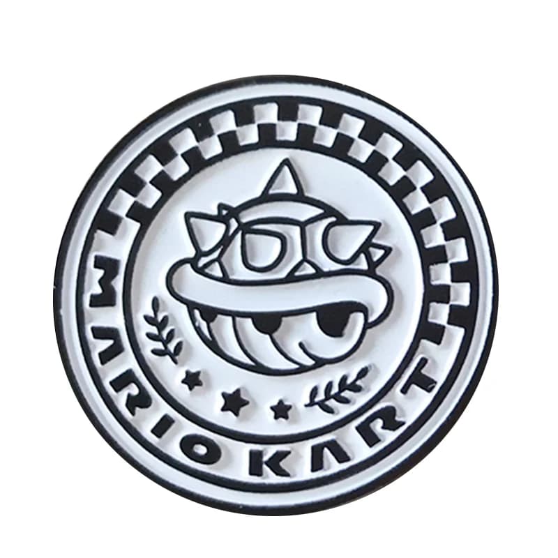Badges de boutons Mariio kart, broche de jeu drôle, broche d'art noir et blanc, cadeau geeky