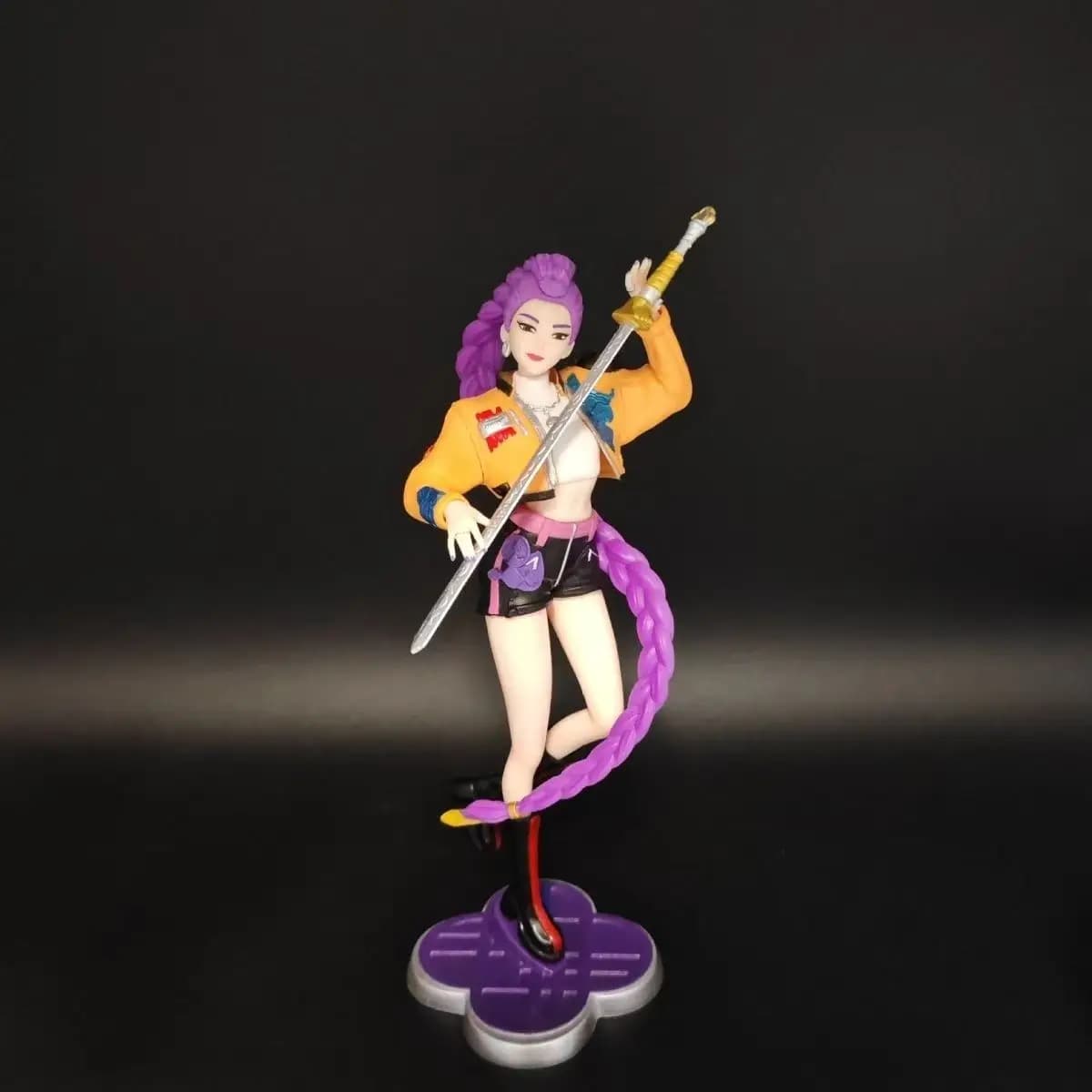 Ensemble de figurines K-POP Demon Hunters Zoey Rumi Mira - 4 figurines sexy articulées en PVC avec c