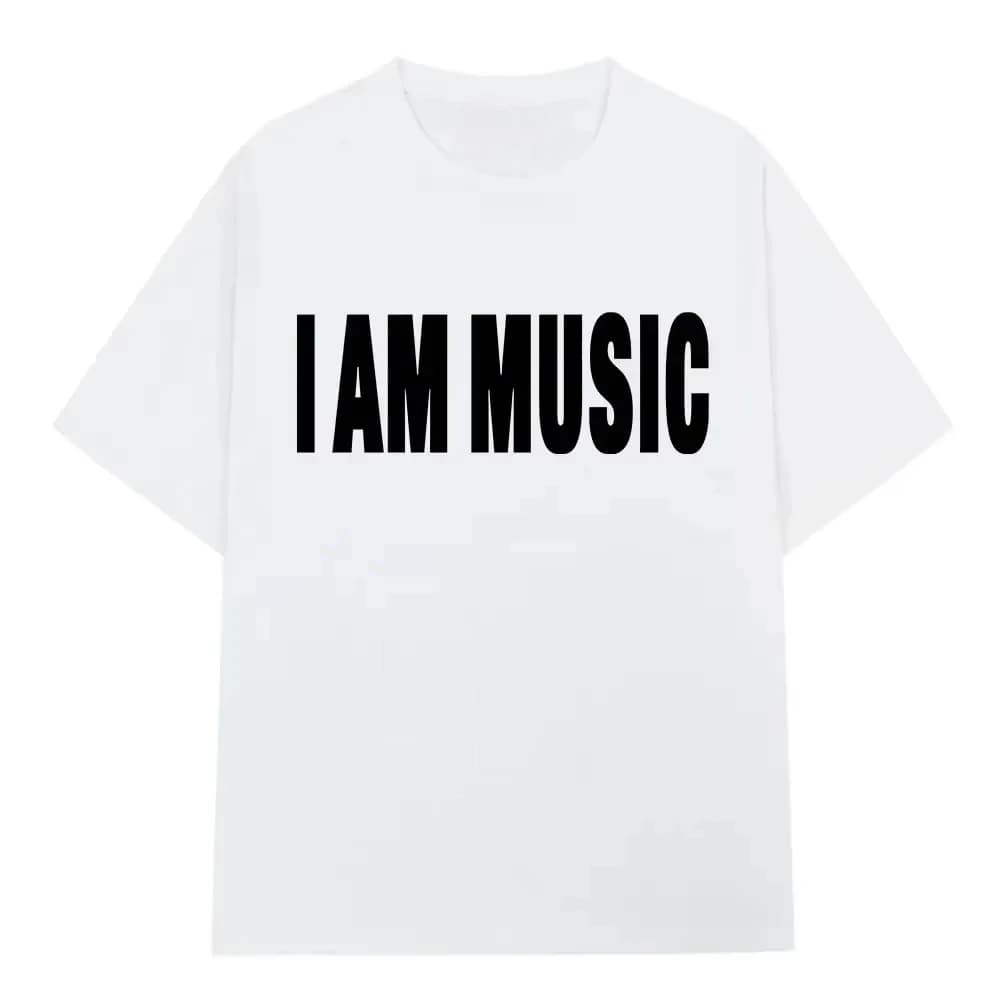 T-shirt imprimé _I AM MUSIC_ de style identique à celui du chanteur hip-hop Playboi Carti, streetwea