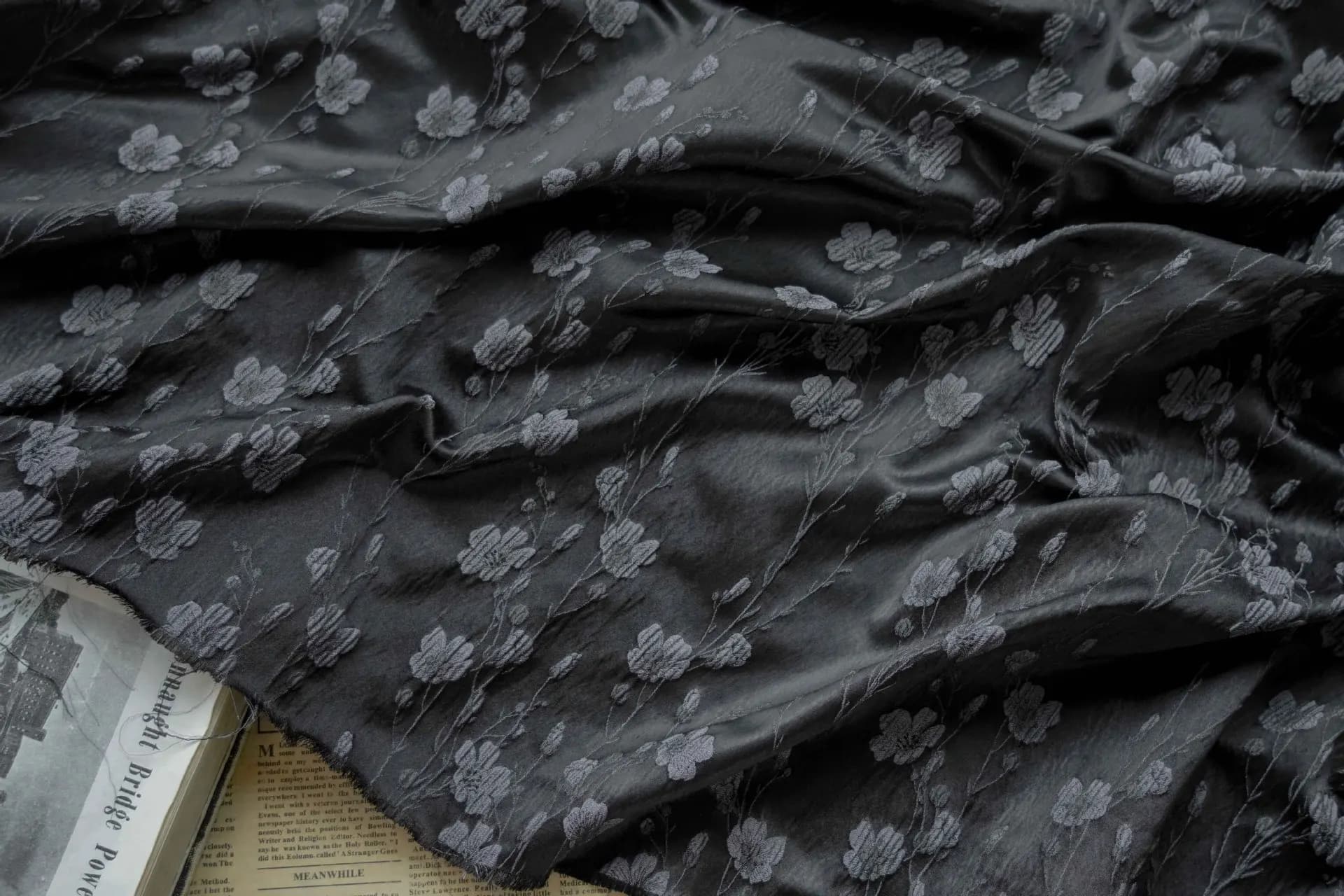 Tissu tissé Jacquard classique, noir, gris, Floral, doux, vêtements pour enfants, décoration de mais