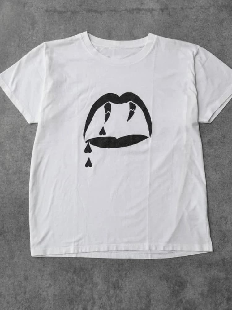 Trendy Saint Laurent imitation surdimensionné à manches courtes femmes d'été souriant visage imprimé