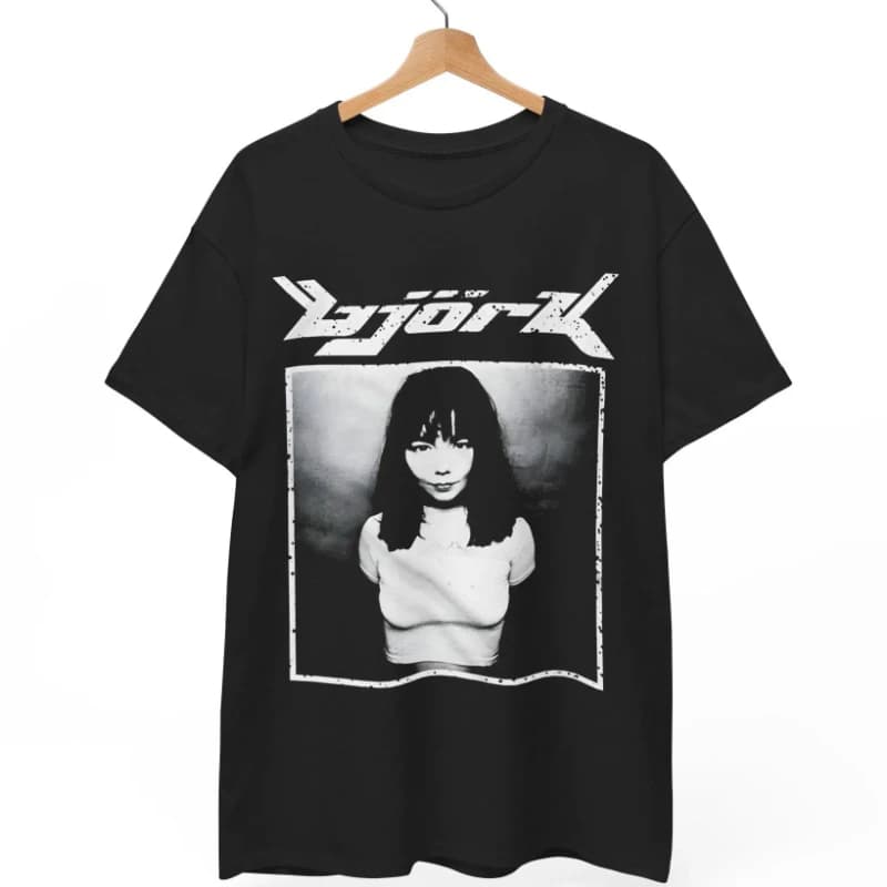 T-shirt vintage Björk |   Marchandises rétro des années 90 Y2K pour chanteurs |   T-shirt photo noir