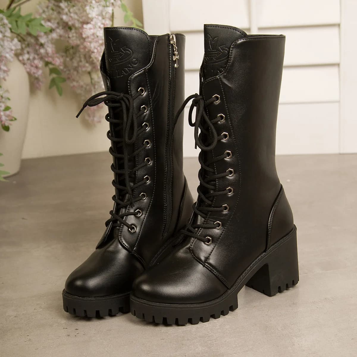 Bottes de moto style britannique pour femme, à talons épais, noires, élégantes, à lacets, hauteur ge