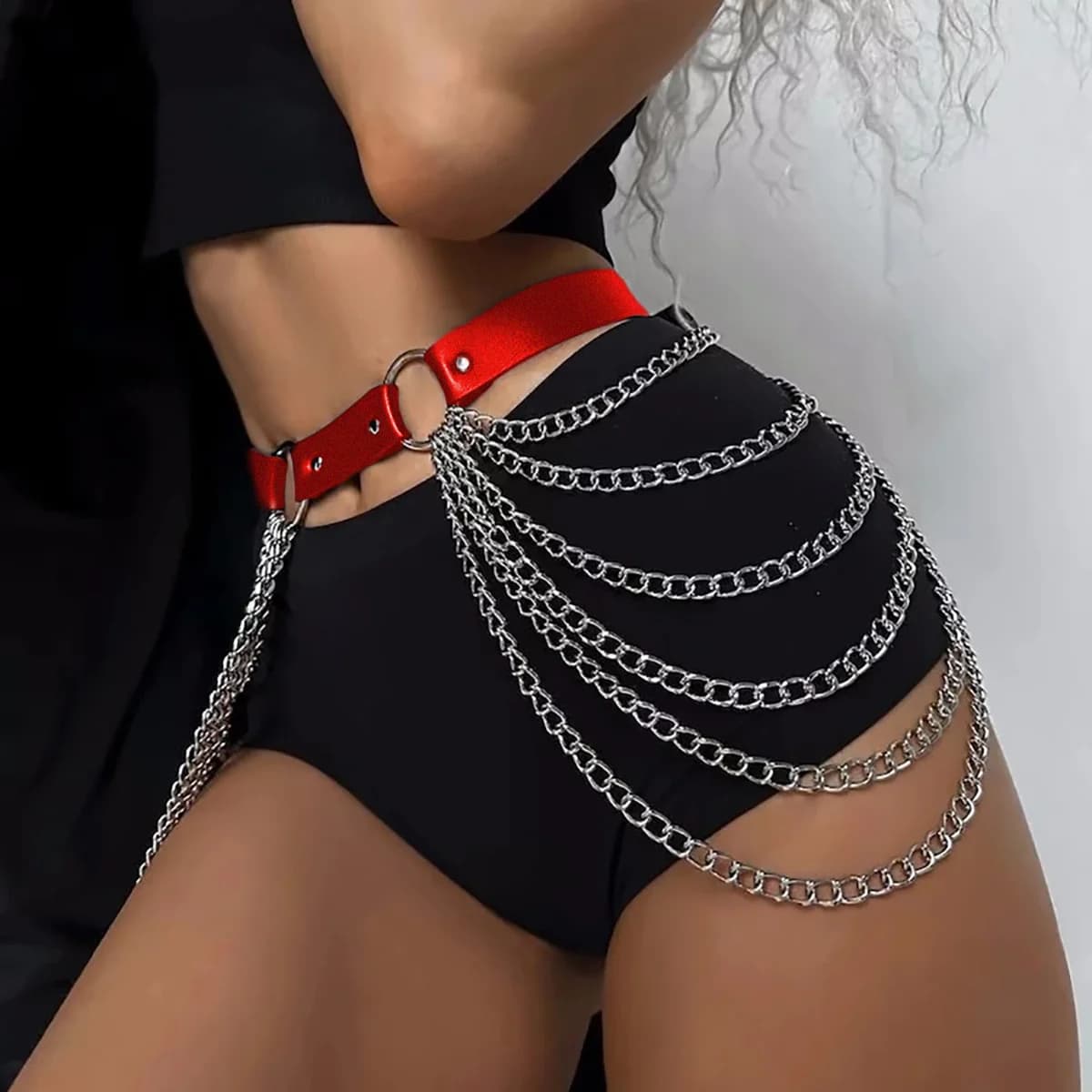 Ceinture en cuir PU gothique punk pour femmes avec franges, harnais ajustable, chaîne de taille pour