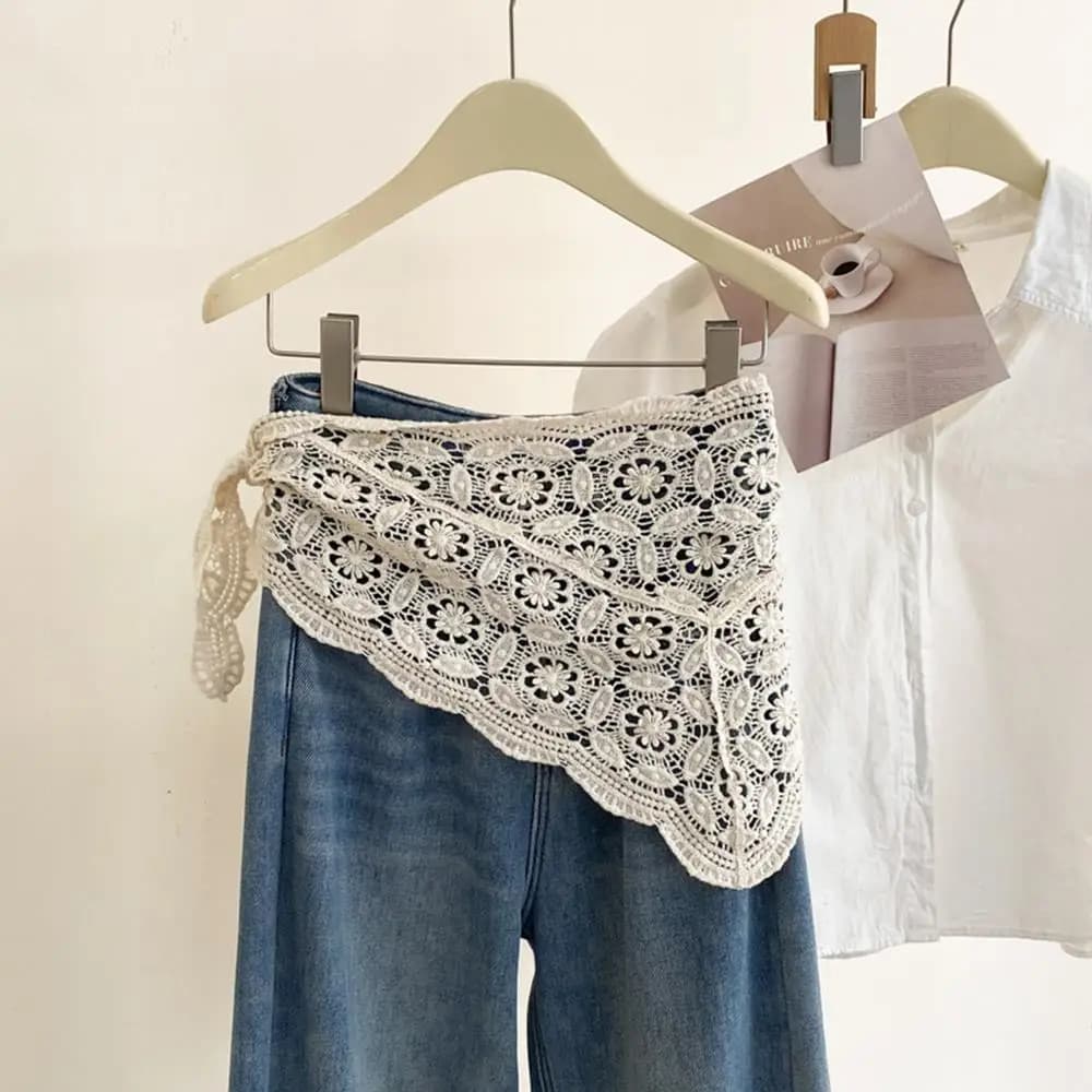 Rétro fait à la main Crochet creux écharpe femmes Triangle foulard été dentelle broderie foulard voy