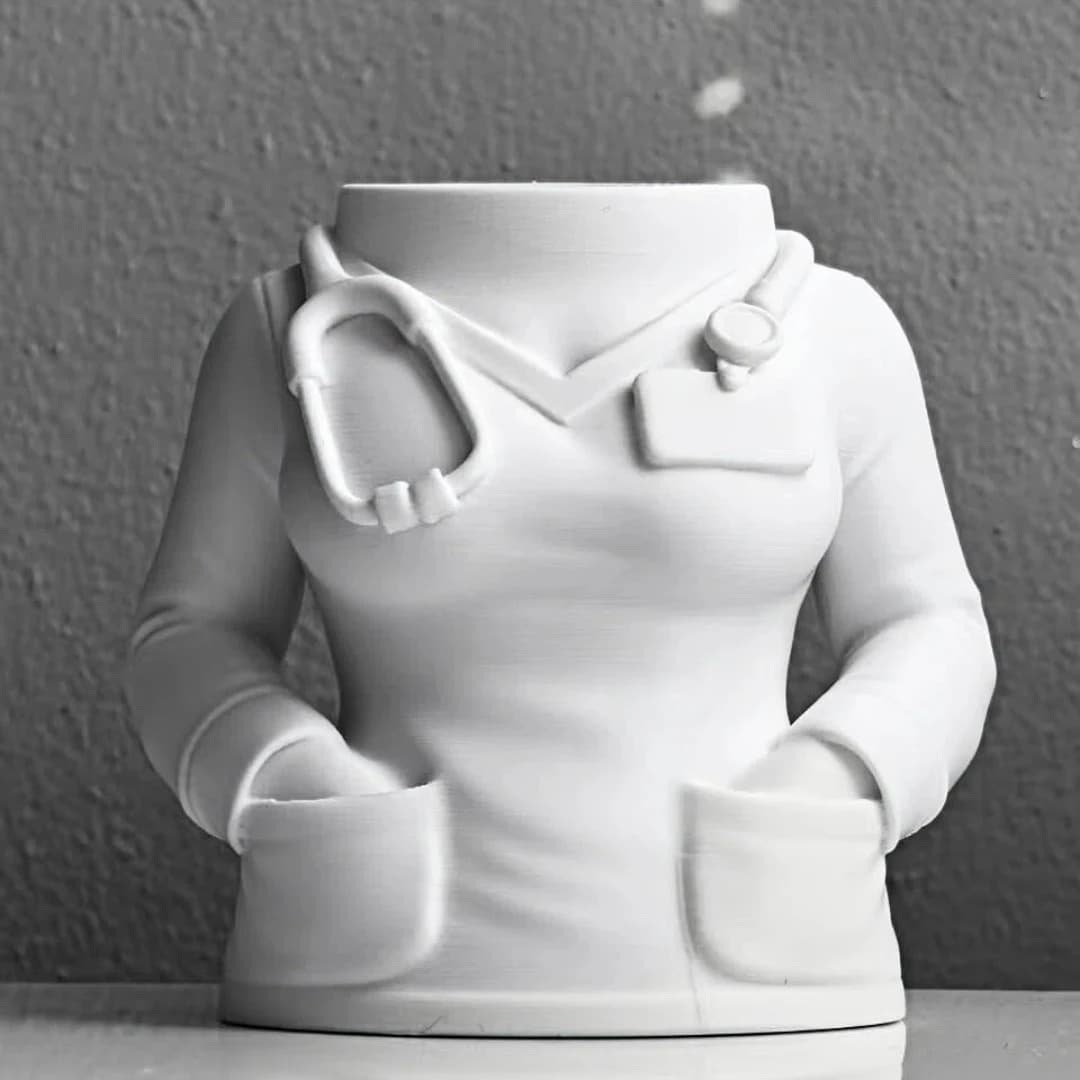 Cadeau pour la Journée des infirmières : Ornement de bureau en forme d'infirmière, porte-stylo, styl