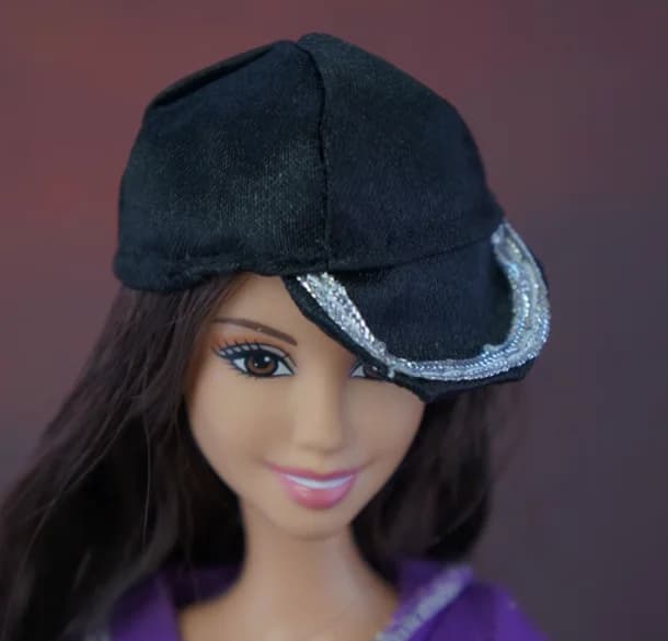 Nouveaux styles différents pour choisir des accessoires chapeau de poupée décontracté accessoires po