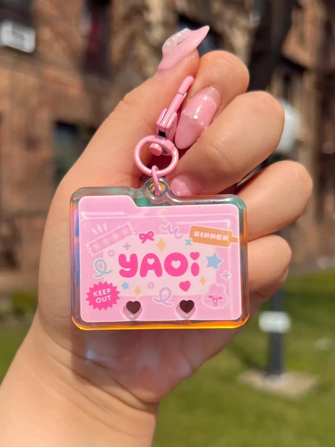 Porte-clés holographiques Kawaii avec breloques mousqueton sur le thème de l'anime, pour l'organisat