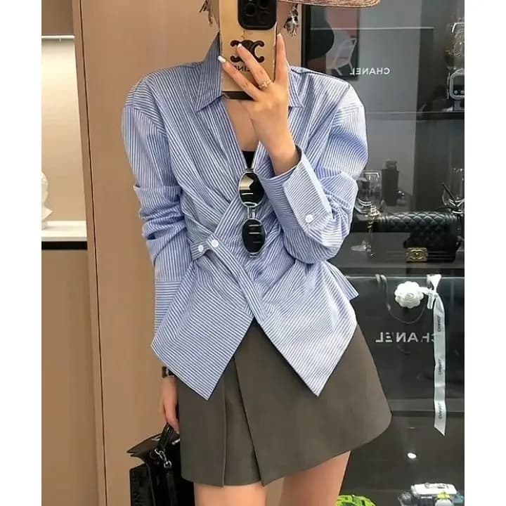 Chemise fine pour femme 2026 à col rabattu, manches longues, rayée, avec design élégant, nouvelle ar