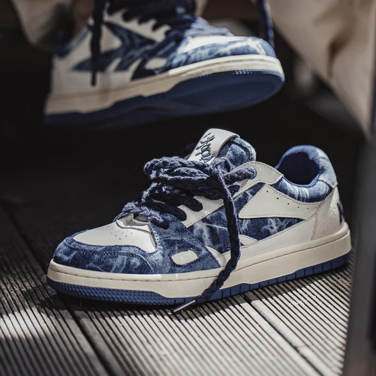 Baskets basses en toile denim Maden pour homme, style streetwear, rétro, avec semelle plate et amort