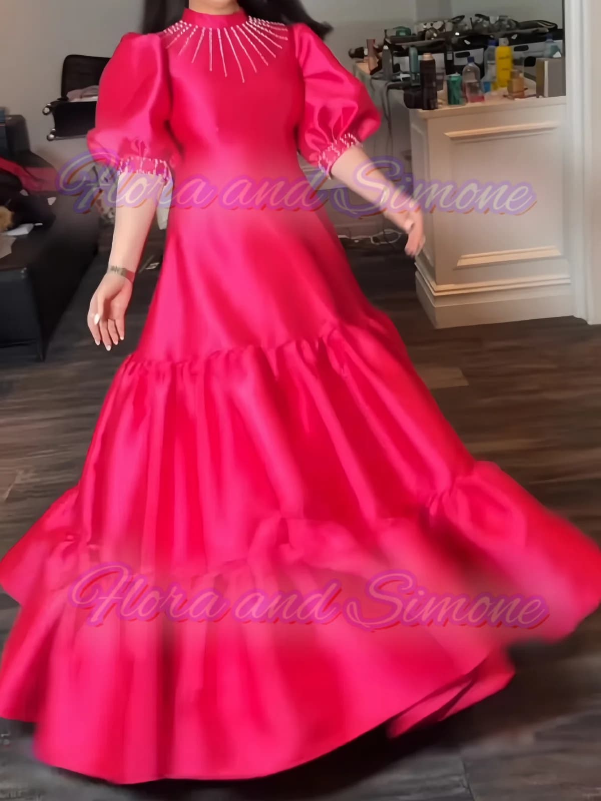 Robes de demoiselle d'honneur personnalisées avec des décorations de perles pour la cérémonie de mar