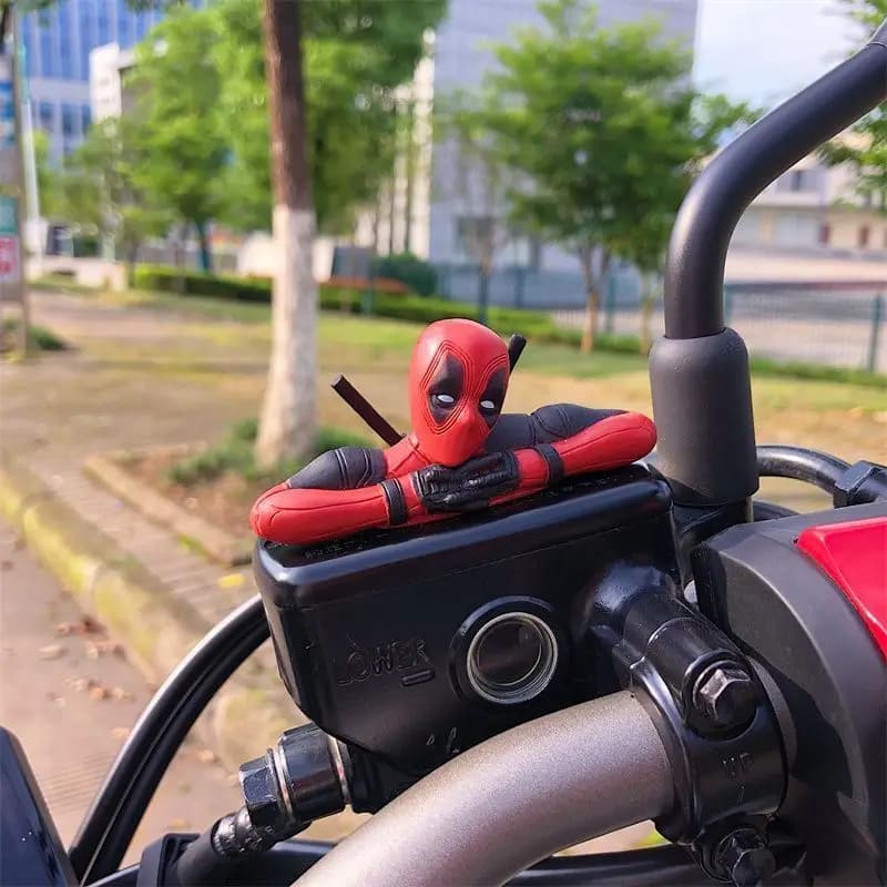 Figurine d'action Deadpool Anime, décoration intérieure de voiture, jouet pendentif, modèle de voitu