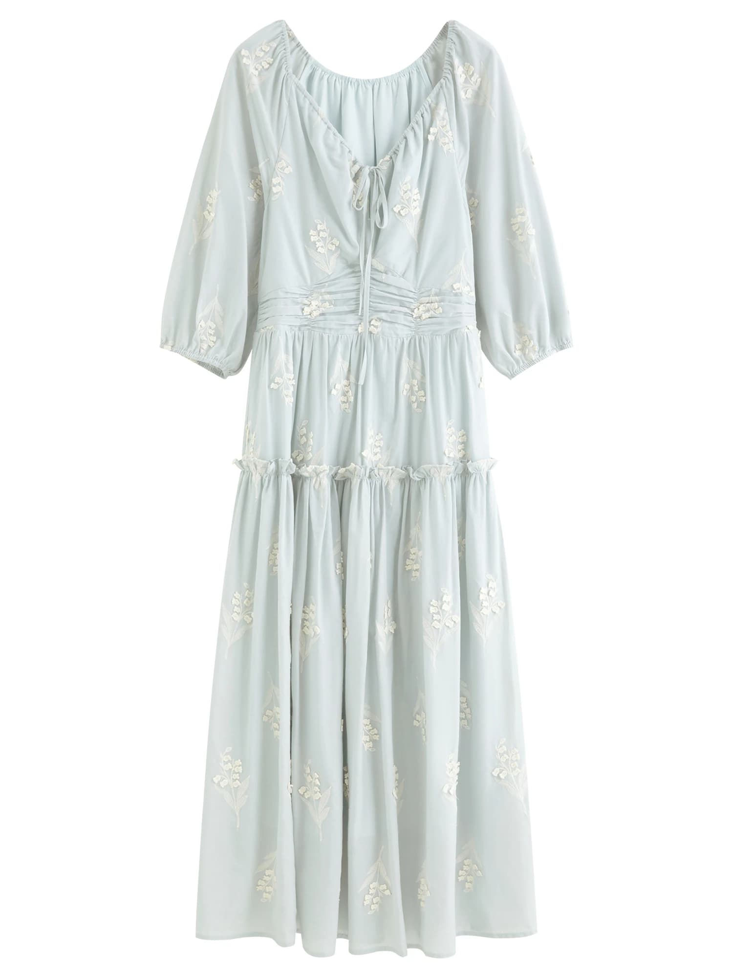 Robe florale brodée texturée éthérée pour femme FSLE 2026 - Longueur midi inspirée du muguet pour le