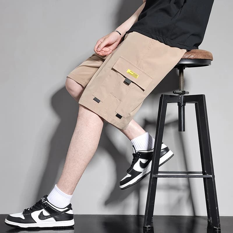 Shorts cargo pour homme couleur kaki avec cordon de serrage et poches à rabat, décontractés, athléti