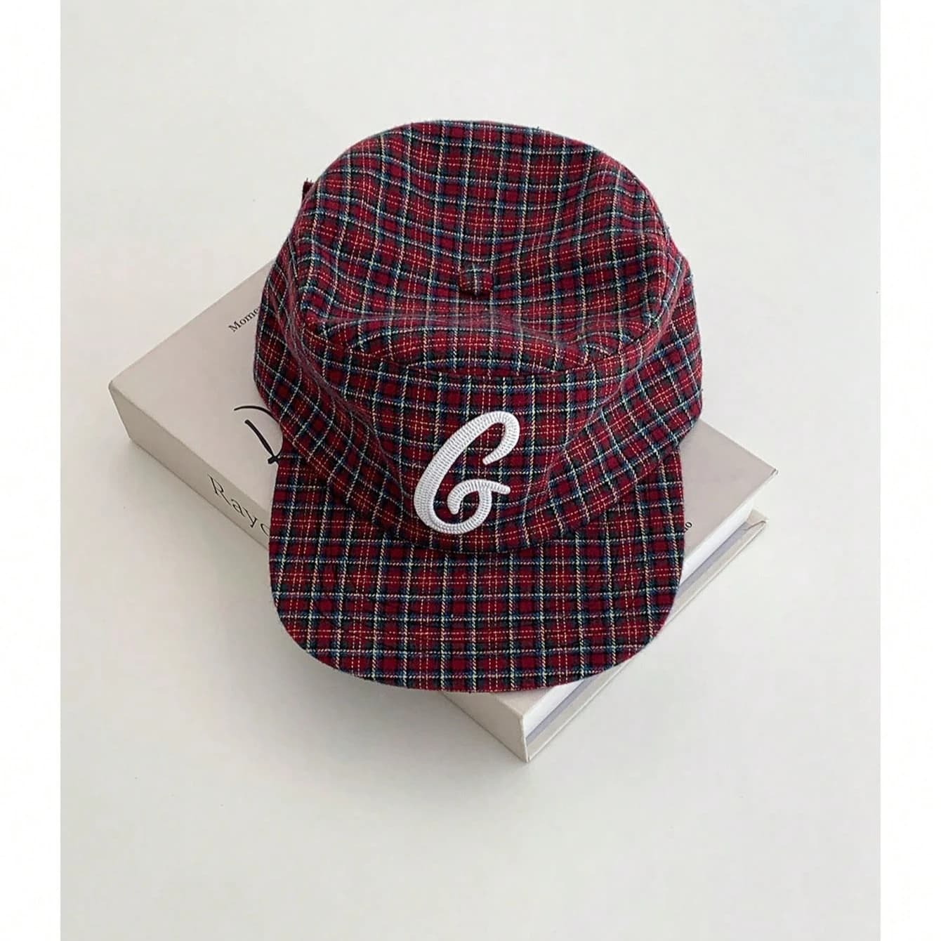 Casquette de baseball élégante de style britannique rétro à carreaux, à visière plate, haut de gamme