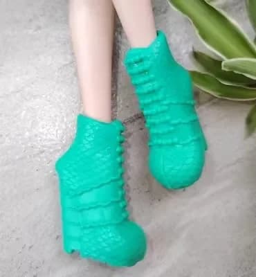 Accessoires pour Monster High School Butter Crown, Talons hauts et sacs