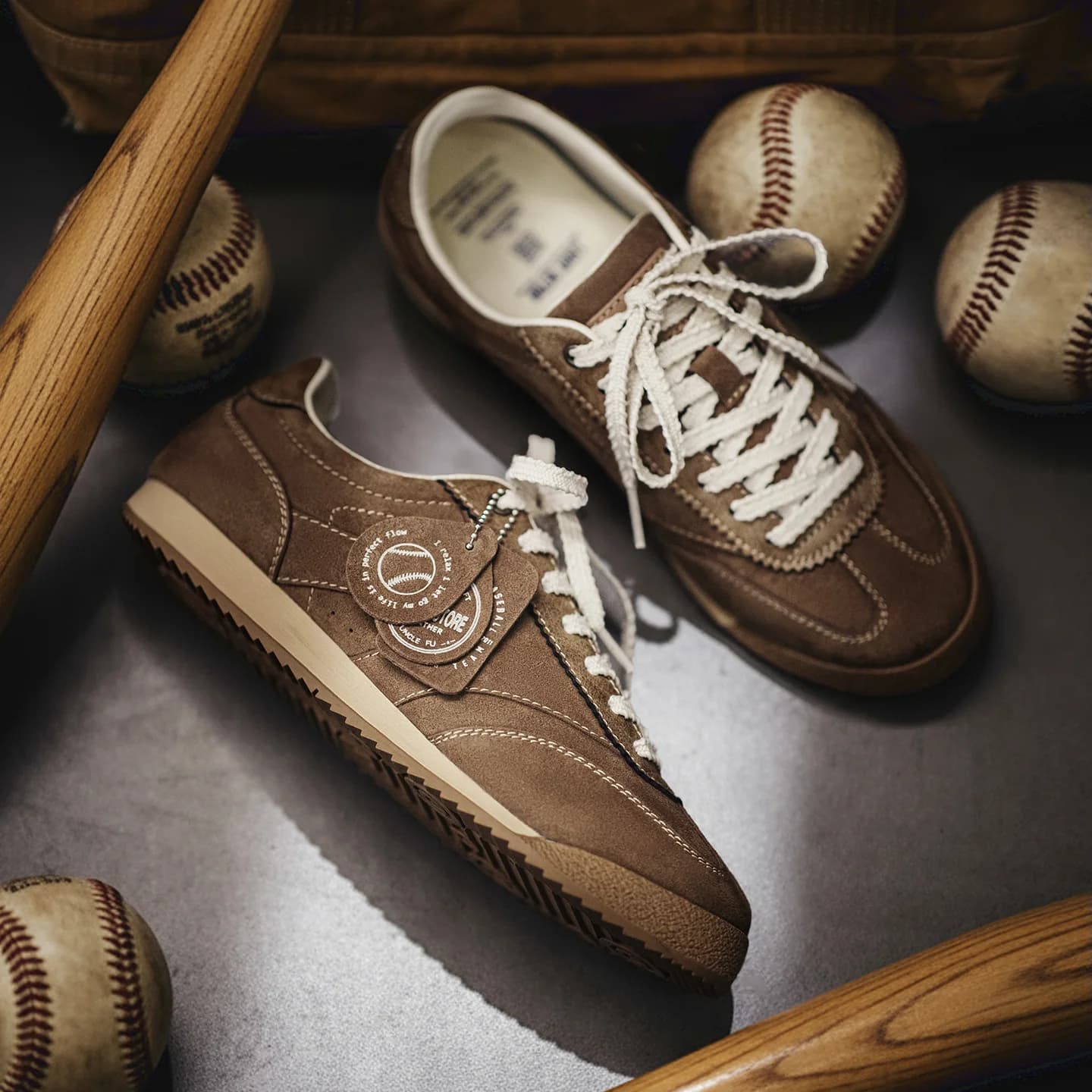 Chaussures de course rétro marron foncé pour hommes Maden, style trainer allemand, baskets respirant