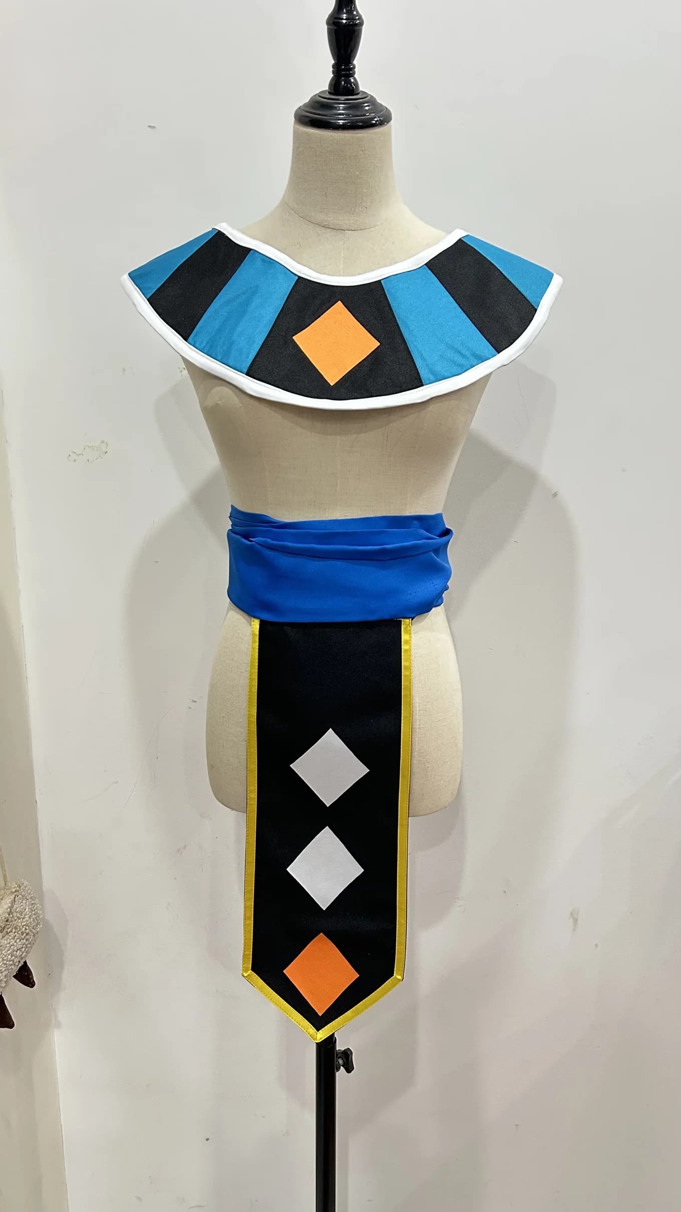 Personnalisez l'accessoire de cosplay Beerus