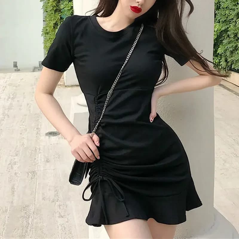 Vêtements chemise robes féminines 2025 robe à bandes pour femmes à volants Mini t-shirts courts une 