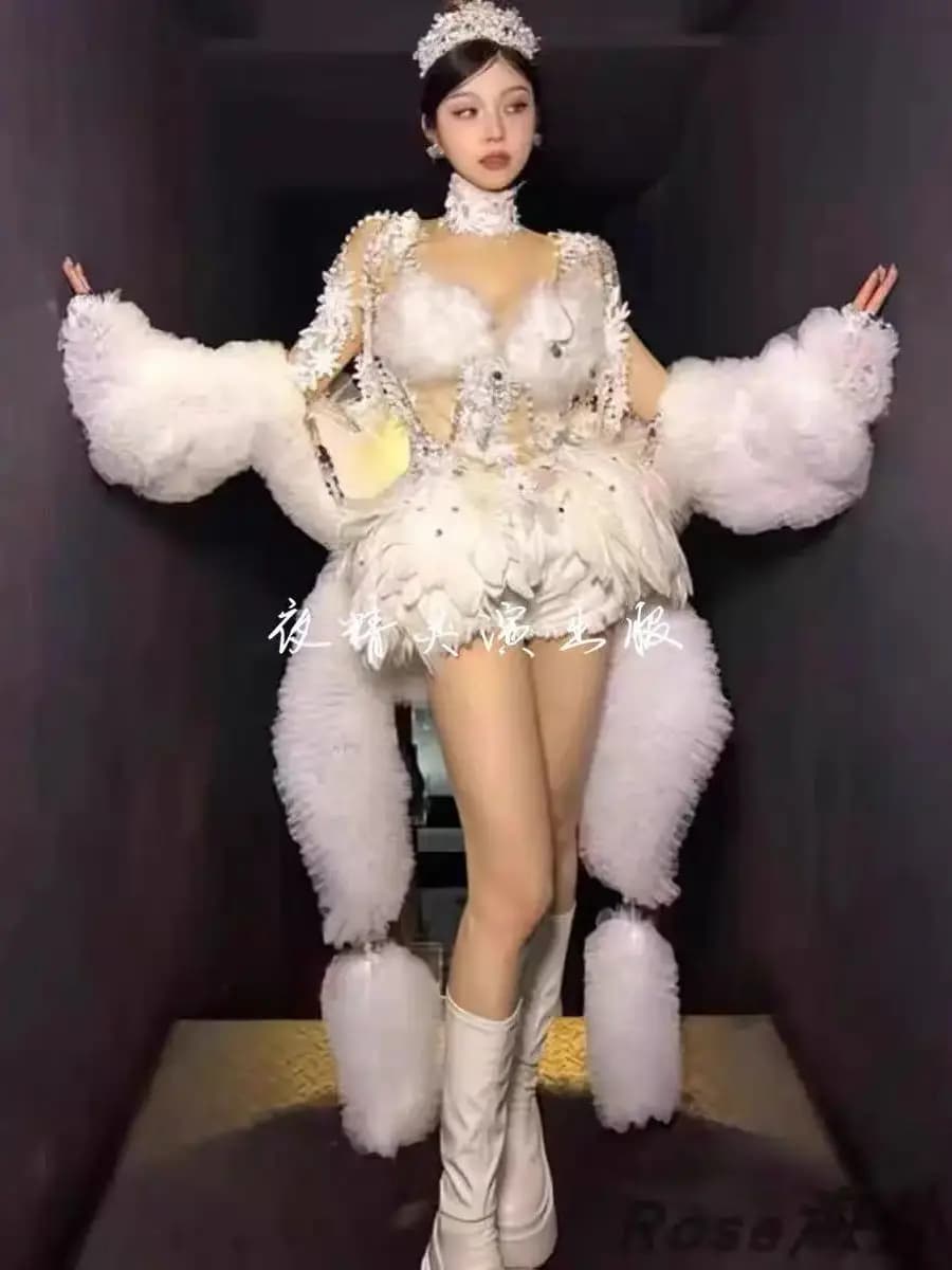 Robe de danse commerciale Feather Ballet pour la scène, le chant, les festivals de musique électroni