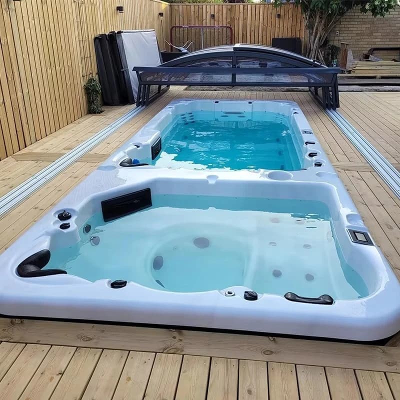 Spa de nage autoportant personnalisable pour cour d'hôtel avec coque entièrement en fibre de verre,