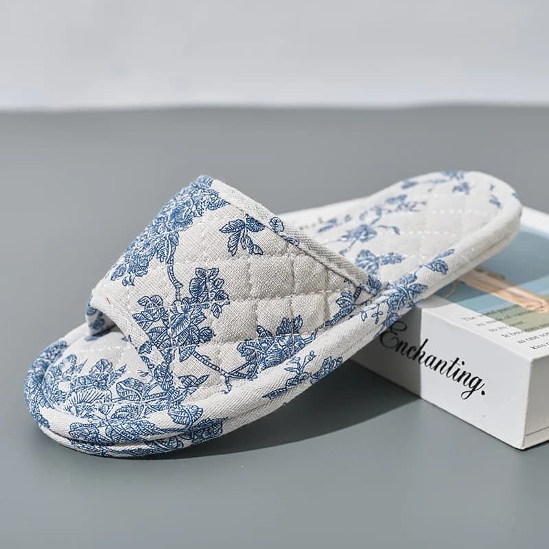 Pantoufles de maison en coton doux, chaussures de sol florales, pantoufles légères à la mode, pantou