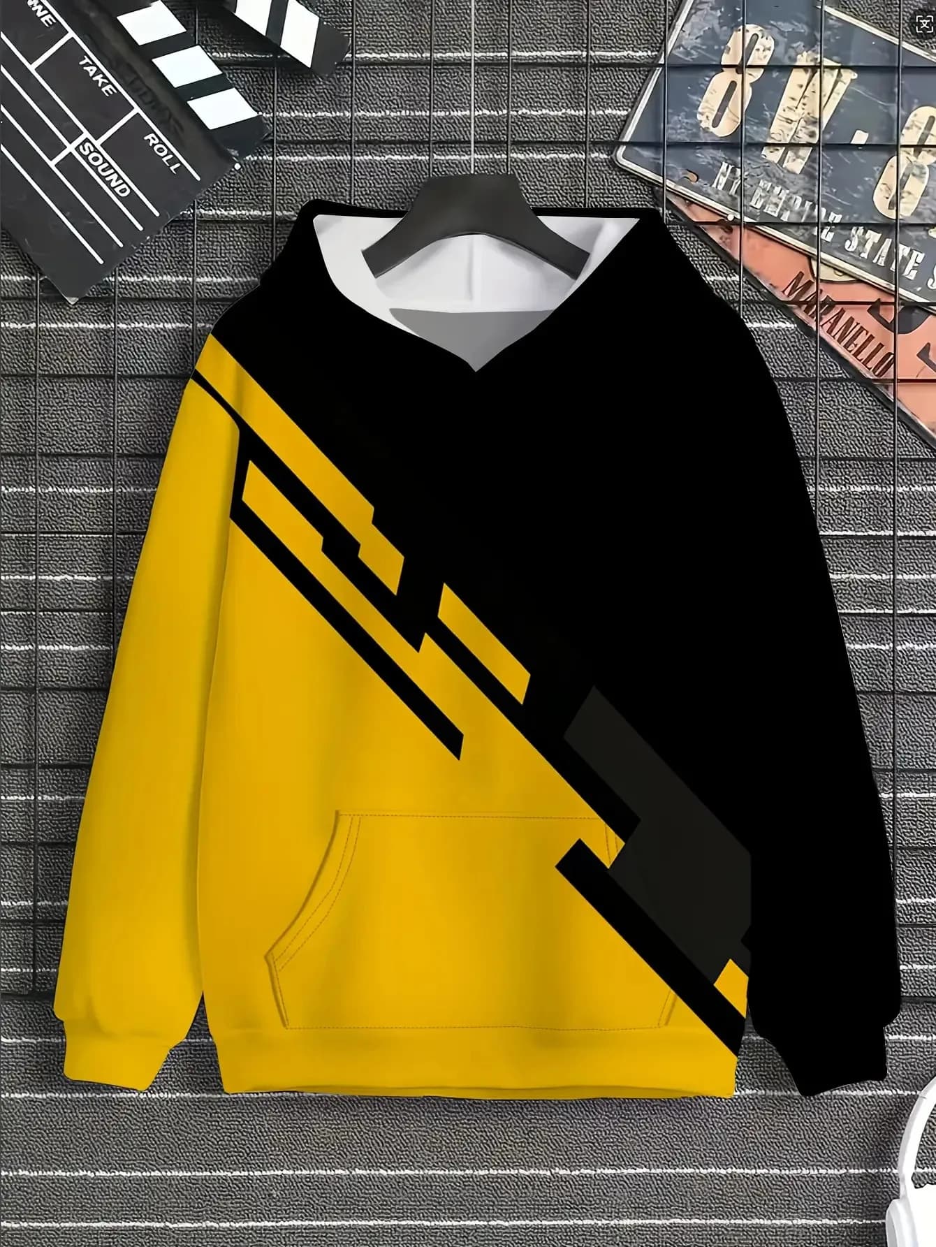 Sweat-shirt à capuche élégant à blocs de couleurs pour hommes | Vêtements de sport tendance noir e