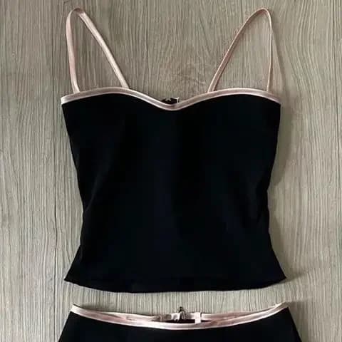 Jupe costume Sexy femmes vêtements 2 pièces ensembles tunique dos nu gilet court pansement nœud moul