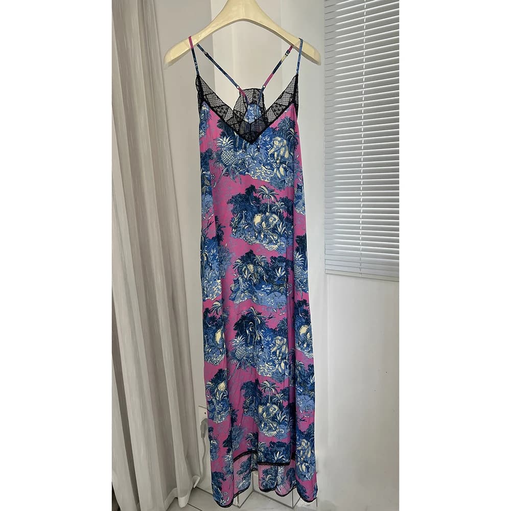 Robe longue sans manches à col en V en dentelle Rowan BB22T512 avec imprimé graphique animaux de la