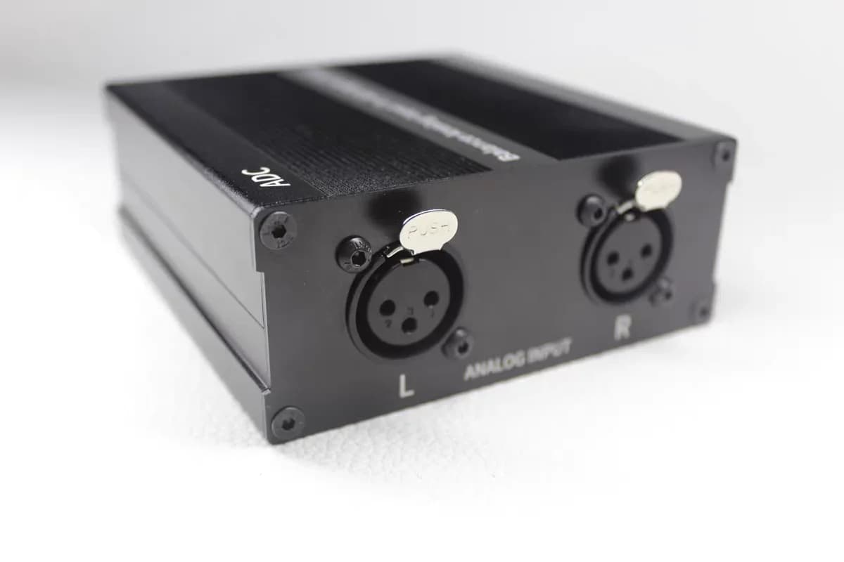 Convertisseur Audio analogique-numérique AES/EBU, encodeur Audio numérique, sortie stéréo équilibrée