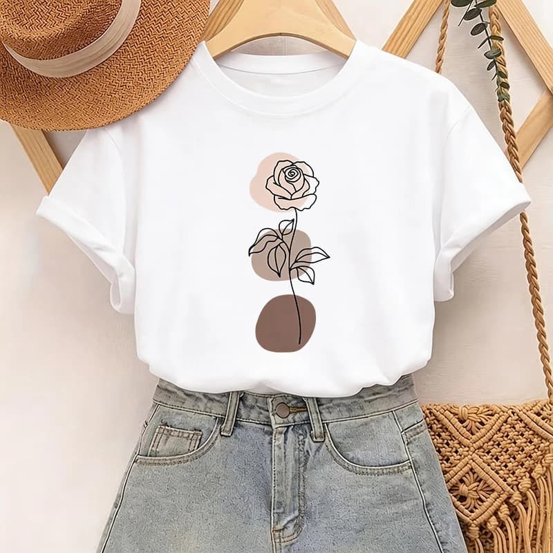 T-shirt à col rond pour femme avec motif floral minimaliste et imprimé de roses beiges et brunes, t-