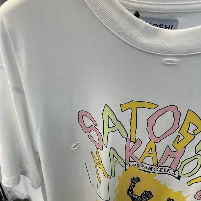 T-shirt Streetwear Blanc Satoshi Nakamoto à Manches Courtes Homme Femme Nouvelle Mode Décontractée Effet Usé et Déchiré Printemps-Été