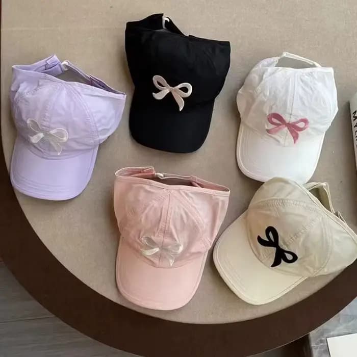 Casquette de baseball brodée avec un nœud Conception de queue vide Sangle réglable Chapeau de soleil