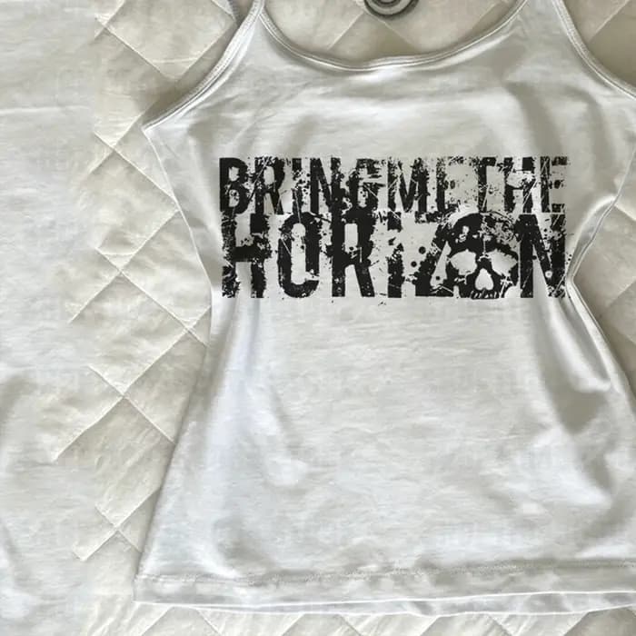 Vêtements Y2K, esthétique gothique