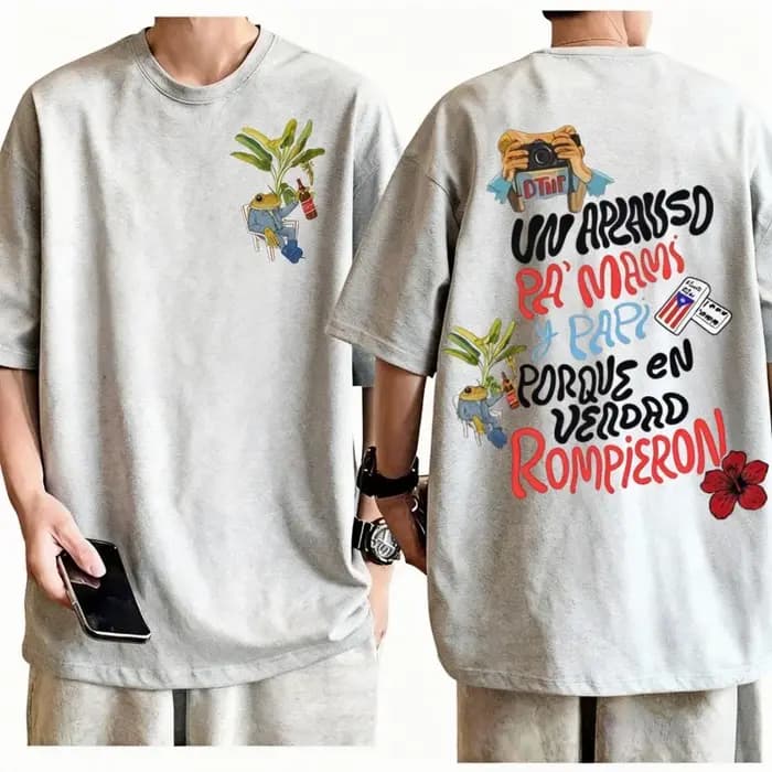 T-shirt Bad Bunny World Tour 'Debi Tirar Mas Fotos DTMF'