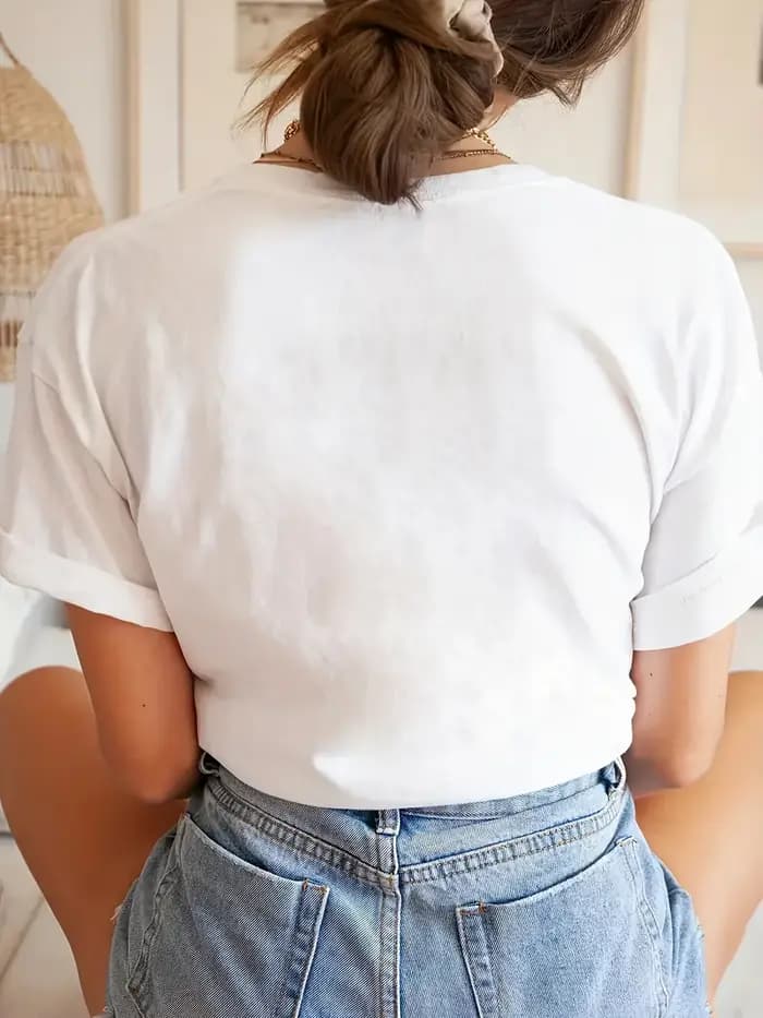 T-shirt graphique vintage pour femme