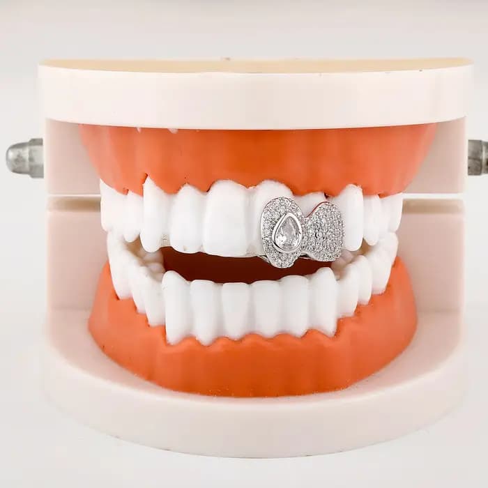 TOPGRILLZ Double Full Iced Out CZ Stones Teeth Grillz Hip Hop Shiny Zircon Tooth Caps For Women Men Jewelry Fangs Dental Grills