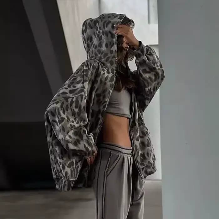 Sweat à capuche camouflage avec fermeture éclair pour femme