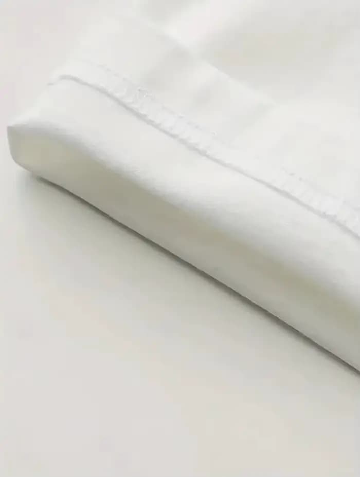 T-shirt noir à manches courtes été 2026
