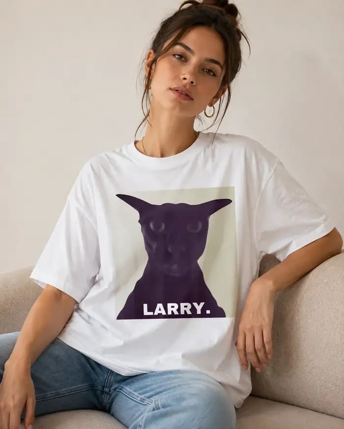 T-shirt Evil Larry Cat pour femme