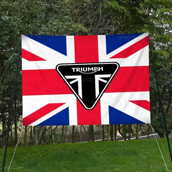 Drapeau DIY avec logo de moto T-Triumph