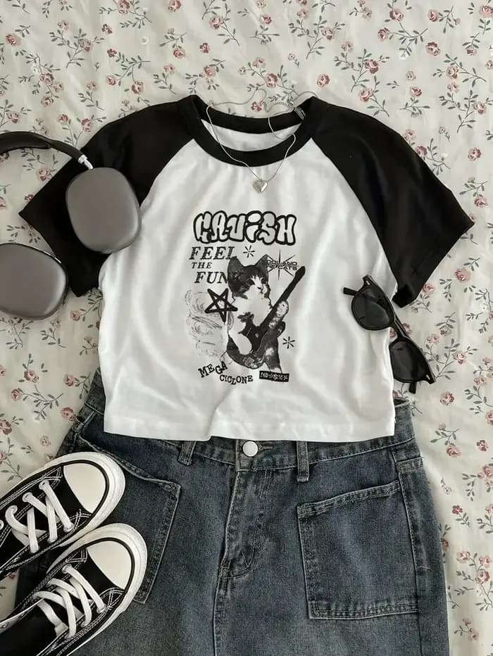 Sexy recadrée guitare musique CatT chemise imprimé haut court à manches courtes col rond T-shirt pour les femmes décontracté printemps été vêtements