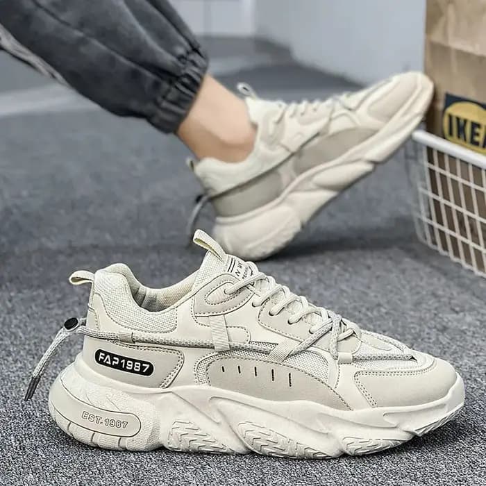 Nouvelles Chaussures Homme Hiver 2026 – Baskets Tendance Sport Décontractées Polyvalentes Respirantes Rehaussantes Style Papa INS