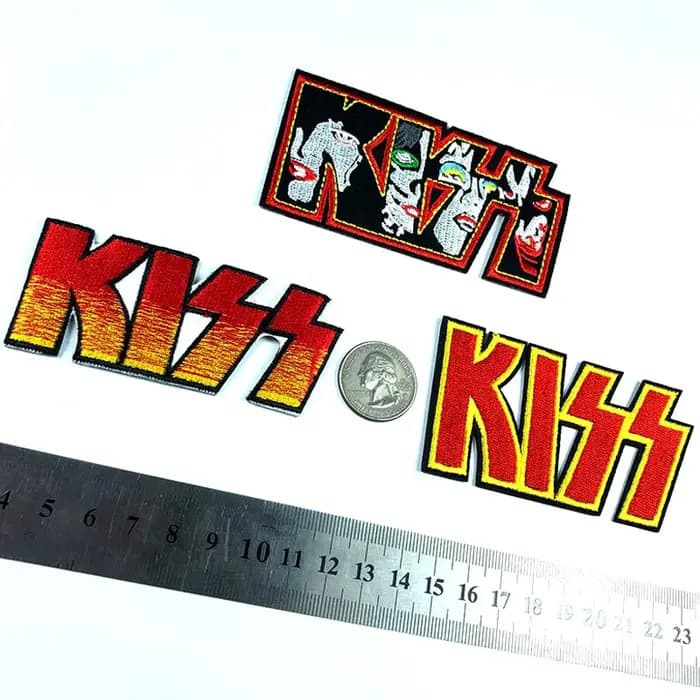 KISS anglais tissu autocollant coloré visage flamme baiser Hip Hop Style créatif bricolage adhésif dos tache patchs pour vêtements fierté
