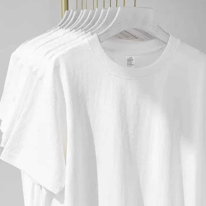 T-shirt imprimé 'Let That Shit Go' – Tendance Rétro Amusante