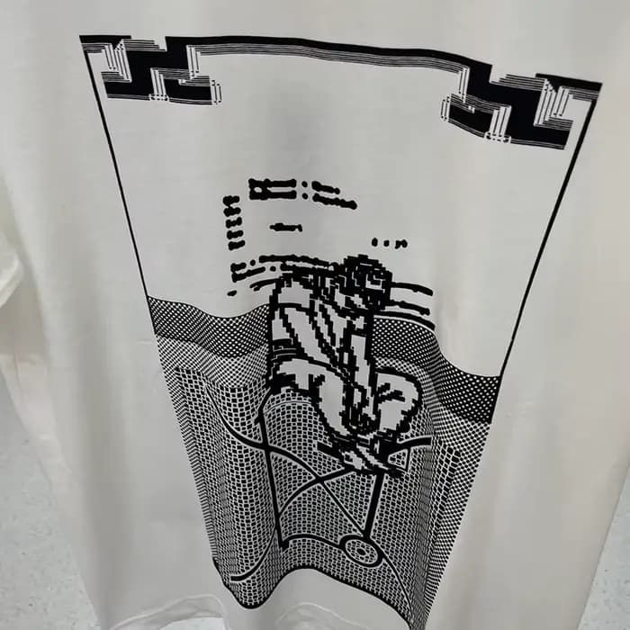 T-shirt C.E Streetwear décontracté