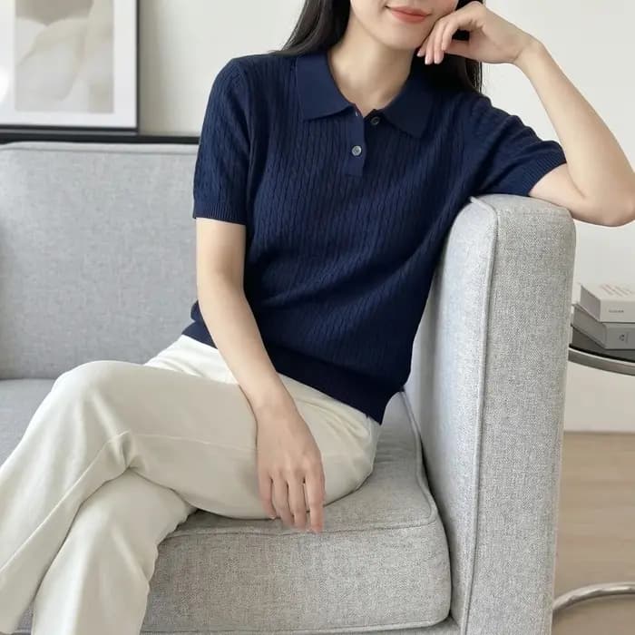 T-shirt polo torsadé 100 % coton à deux boutons et manches courtes pour femme – Coupe ajustée