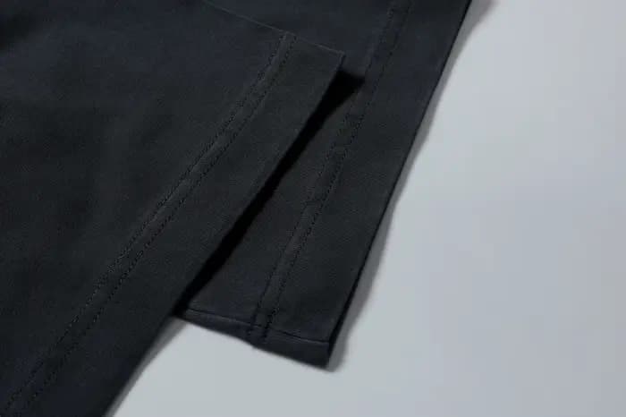 T-shirt ample à manches courtes avec étiquette brodée sur la poitrine NBHD