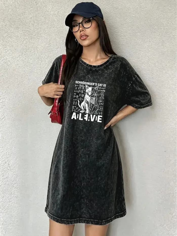 Robe T-shirt vintage délavée et usée pour femme